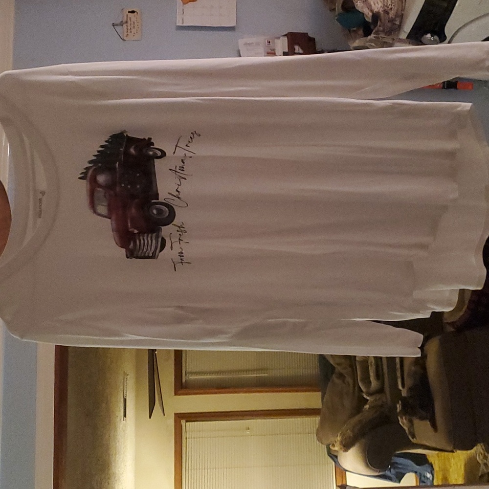 Maurices sleep shirt, Christmaa